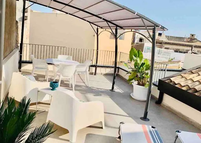 Foro Siracusano 22, Luminoso E Confortevole Loft Сasa de vacaciones *