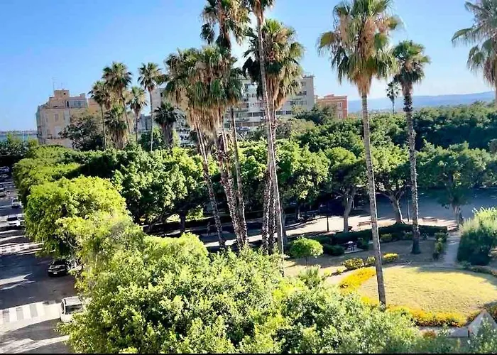 Сasa de vacaciones Foro Siracusano 22, Luminoso E Confortevole Loft *