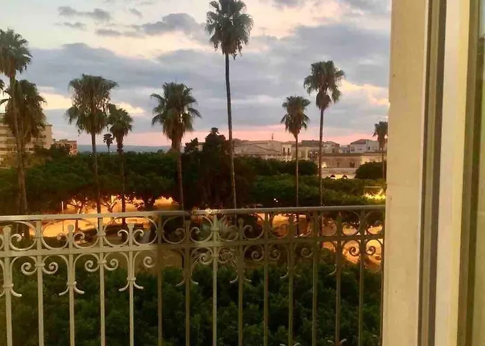 Foro Siracusano 22, Luminoso E Confortevole Loft *