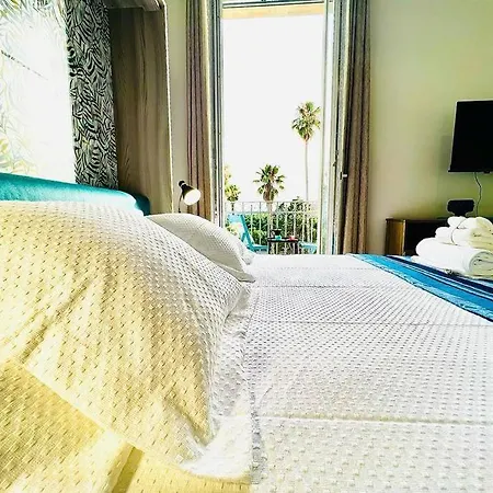 Casa vacanze Foro Siracusano 22, Luminoso E Confortevole Loft Syracuse